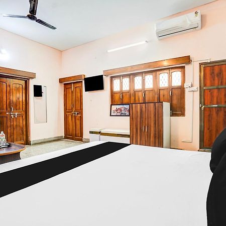 Super Hotel O Dakshin Dwar Formerly Radha Krishna Niwas 普里 外观 照片
