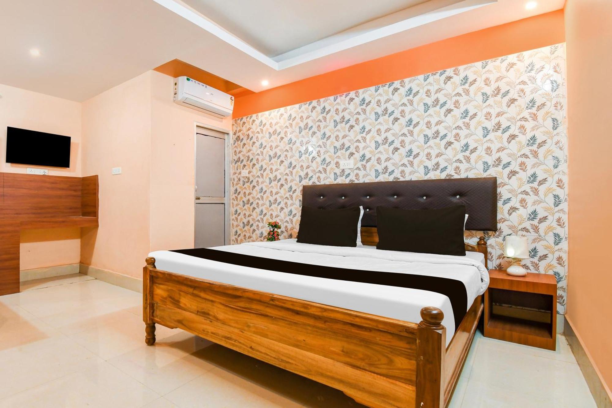 Super Hotel O Dakshin Dwar Formerly Radha Krishna Niwas 普里 外观 照片