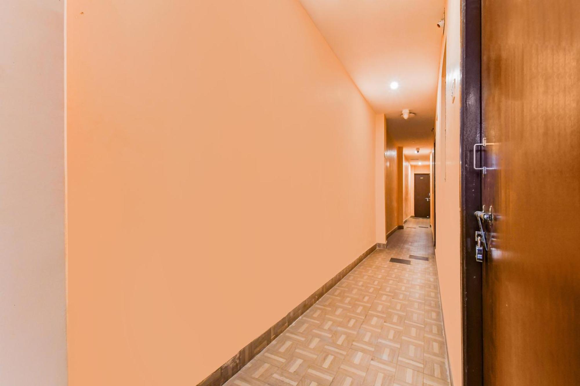 Super Hotel O Dakshin Dwar Formerly Radha Krishna Niwas 普里 外观 照片